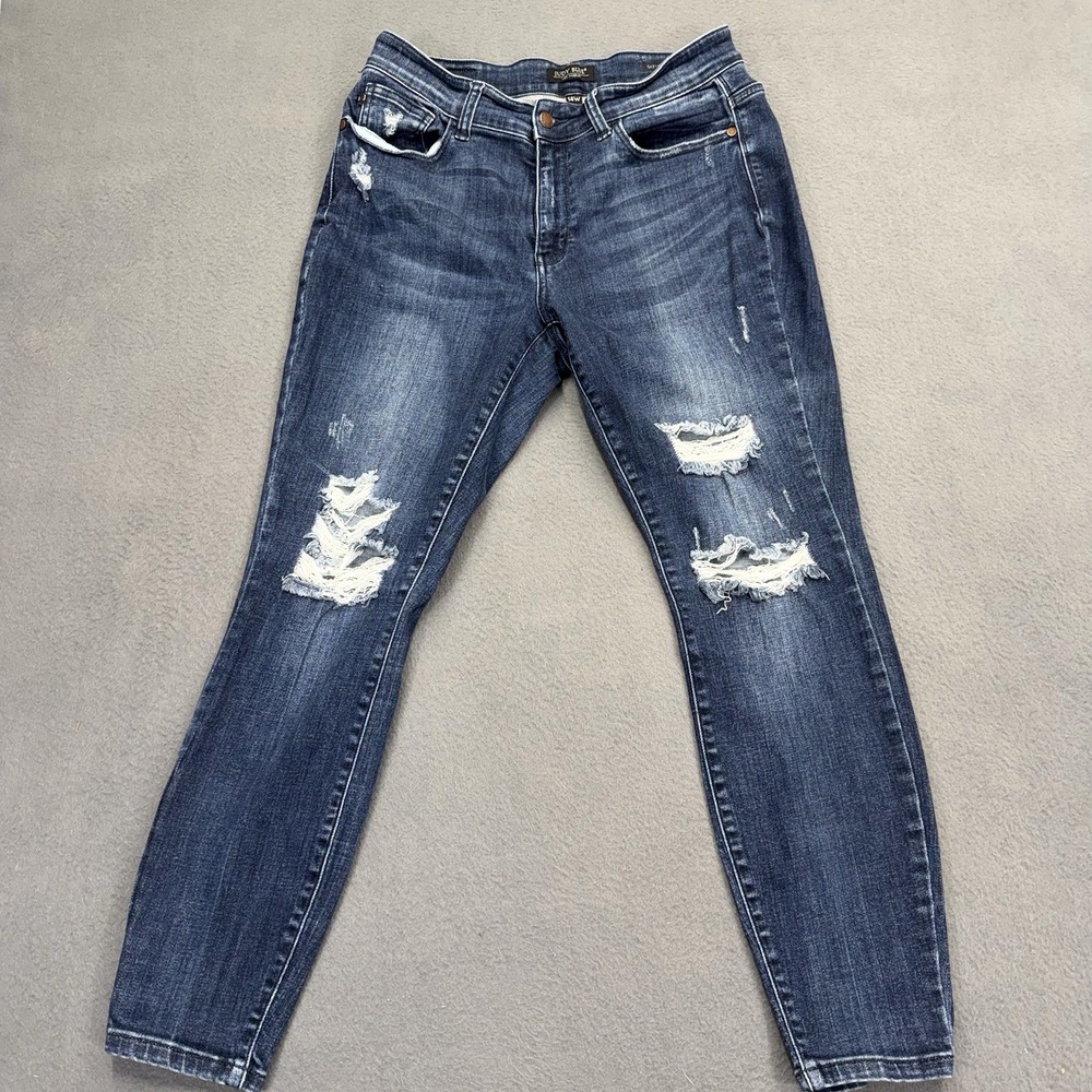 Judy Blue Sz 14W Skinny Fit Jeans Distressed Ripped Blue Stretch Denim Women's
